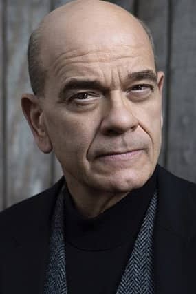Роберт Пикардо